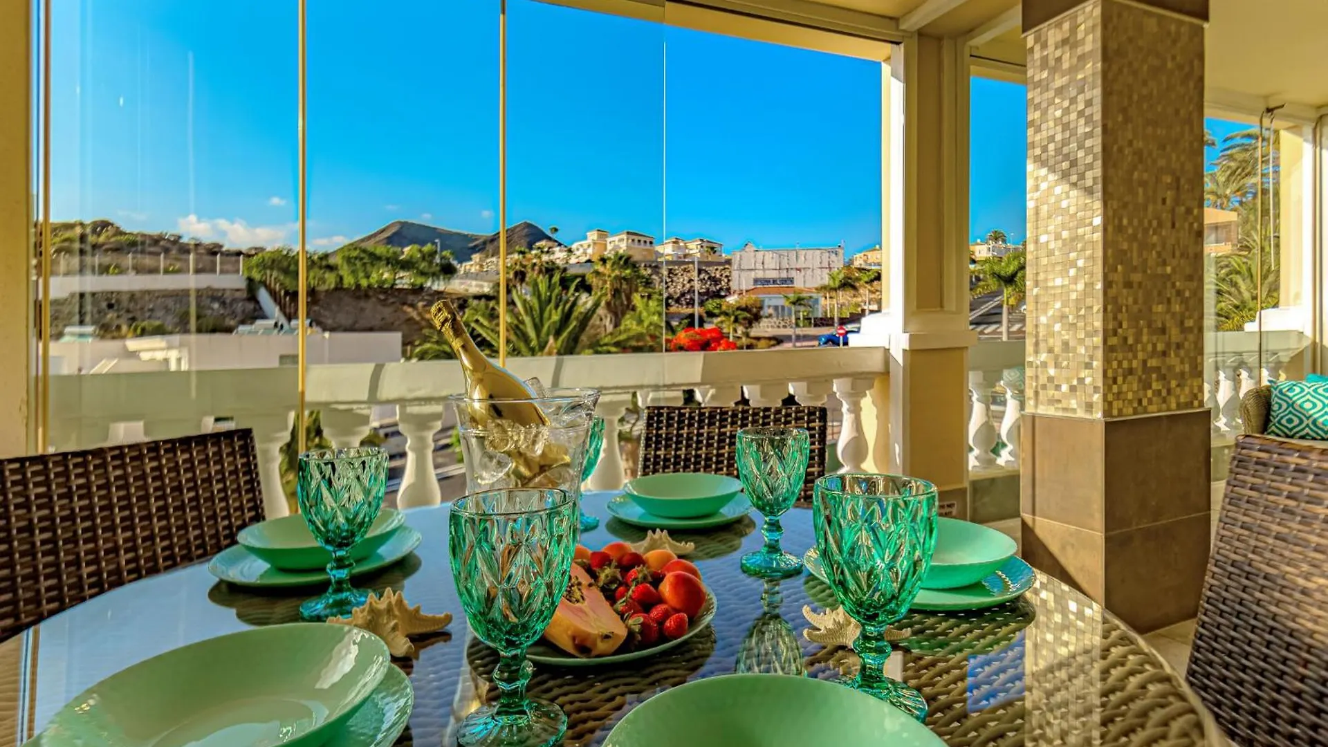 Ocean Terrace Apartment 로스크리스티아노스